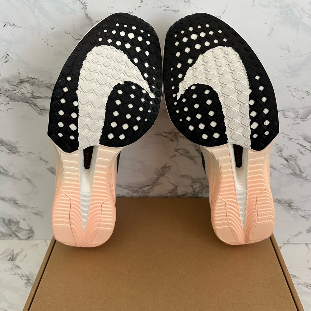 Nike ZoomX Vaporfly Next% 3 Guava Running Athletic Shoes DV4130 Women’s Size 9.5 - Picture 7 of 8